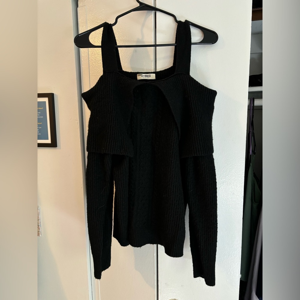4th and Reckless off the shoulder sweater.